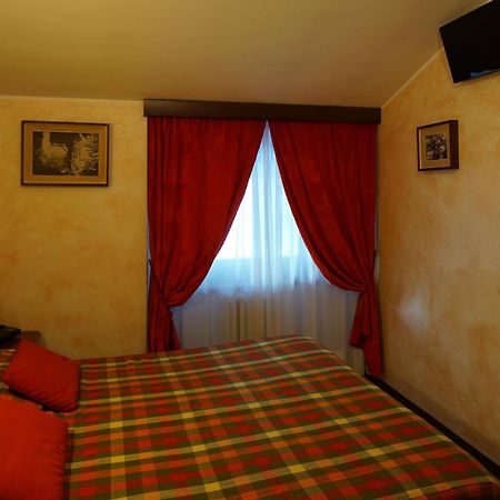 Hotel Al Caminetto Valtournenche Exterior foto